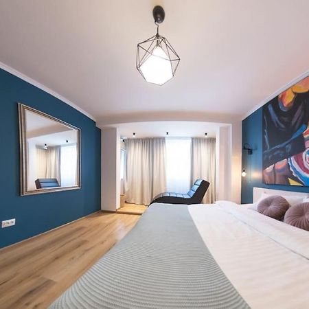 Central Oasis Apartment Bucharest Exterior photo