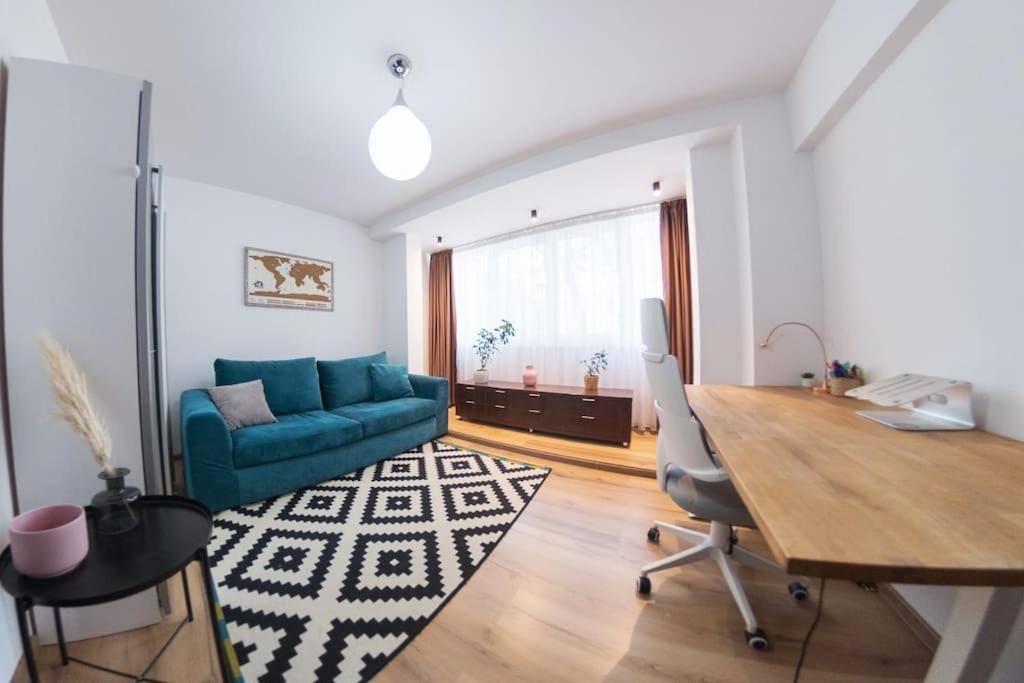 Central Oasis Apartment Bucharest Exterior photo